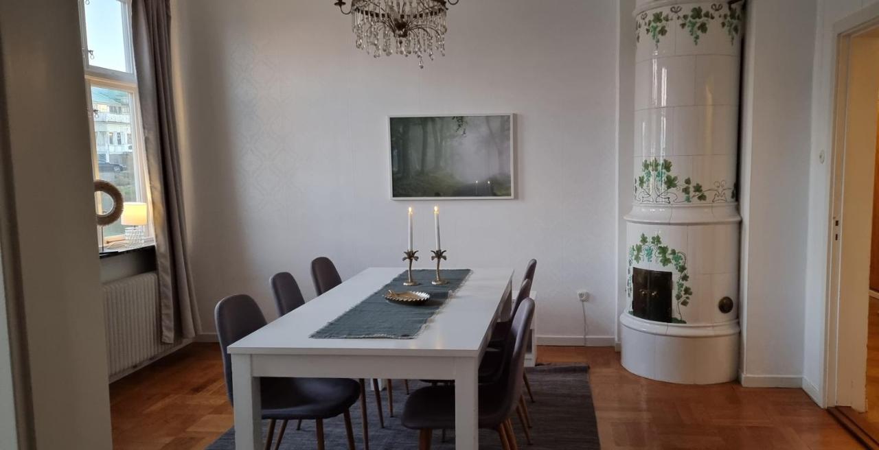 Kungsgatan 30 Apartment Amal Bagian luar foto